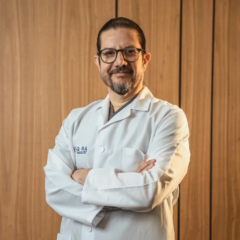 Dr. Andrés Córdova